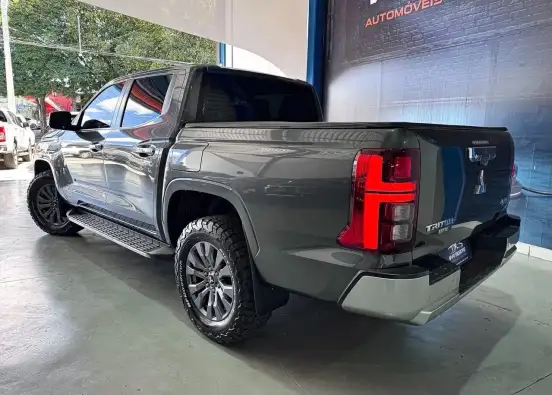 MITSUBISHI-TRITON-2.4 BITURBO DIESEL CD HPE-S 4X4 AUTOMÁTICO MITSUBISHI-TRITON-2025