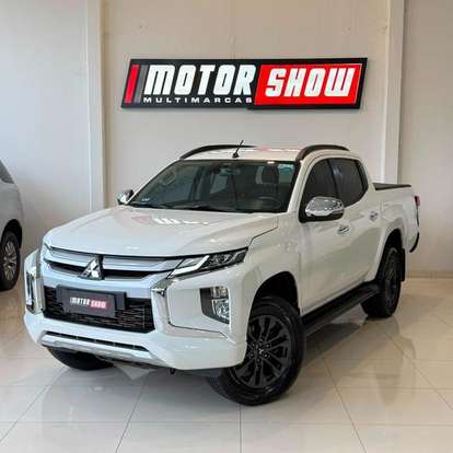 MITSUBISHI-TRITON-2024