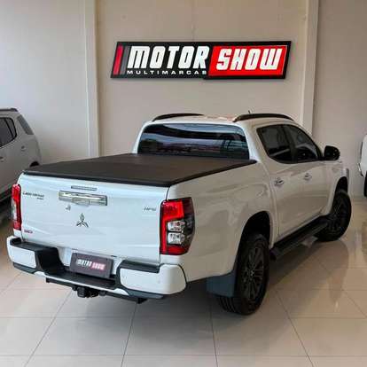 MITSUBISHI-TRITON-2.4 BITURBO DIESEL CD HPE 4X4 AUTOMÁTICO MITSUBISHI-TRITON-2024
