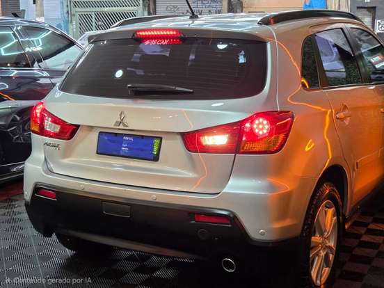 MITSUBISHI-ASX-2011