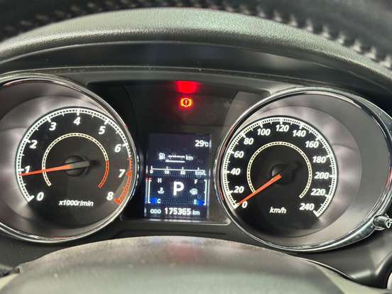 MITSUBISHI-ASX-2.0 4X4 AWD 16V GASOLINA 4P AUTOMÁTICO MITSUBISHI-ASX-2014