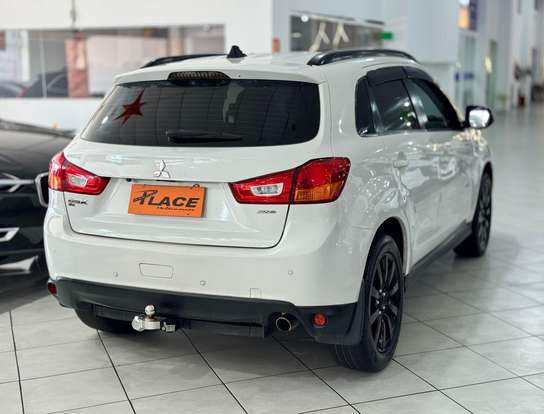 MITSUBISHI-ASX-2014