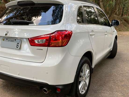 MITSUBISHI-ASX-2.0 4X4 AWD 16V GASOLINA 4P AUTOMÁTICO MITSUBISHI-ASX-2012