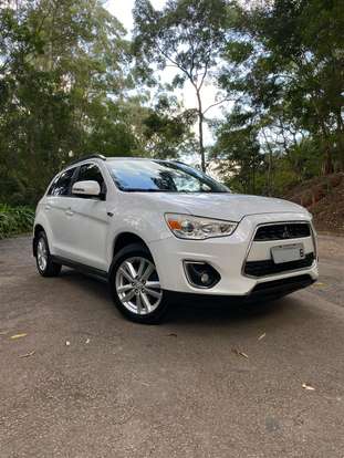 MITSUBISHI-ASX-2012
