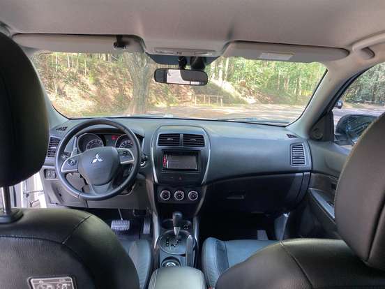 MITSUBISHI-ASX-2012