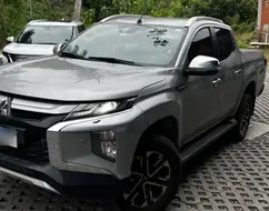 MITSUBISHI L200 TRITON 2.4 16V TURBO DIESEL SPORT HPE-S CD 4P 4X4 AUTOMÁTICO MITSUBISHI L200 TRITON 2.4 16V TURBO DIESEL SPORT HPE-S CD 4P 4X4 AUTOMÁTICO