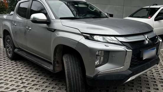 MITSUBISHI-L200 TRITON-2024