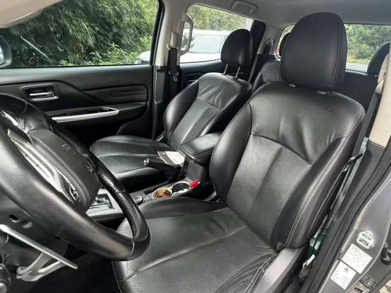 MITSUBISHI-L200 TRITON-2.4 16V TURBO DIESEL SPORT HPE-S CD 4P 4X4 AUTOMÁTICO MITSUBISHI-L200 TRITON-2024