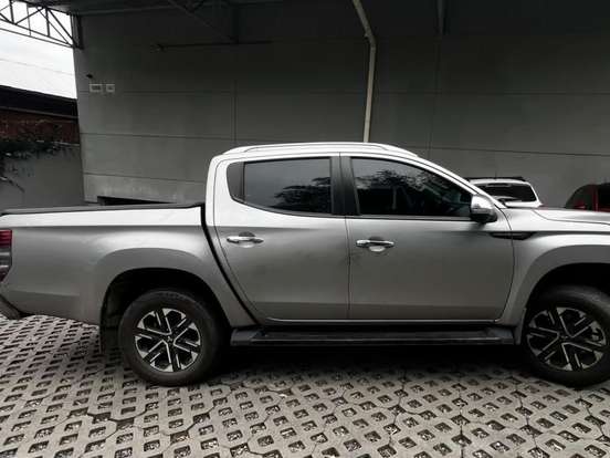 MITSUBISHI-L200 TRITON-2.4 16V TURBO DIESEL SPORT HPE-S CD 4P 4X4 AUTOMÁTICO MITSUBISHI-L200 TRITON-2024