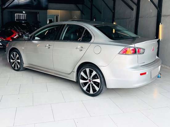 MITSUBISHI-LANCER-2.0 GT 16V GASOLINA 4P AUTOMÁTICO MITSUBISHI-LANCER-2012