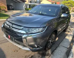 MITSUBISHI OUTLANDER 2.0 COMFORT 16V GASOLINA 4P AUTOMÁTICO MITSUBISHI OUTLANDER 2.0 COMFORT 16V GASOLINA 4P AUTOMÁTICO