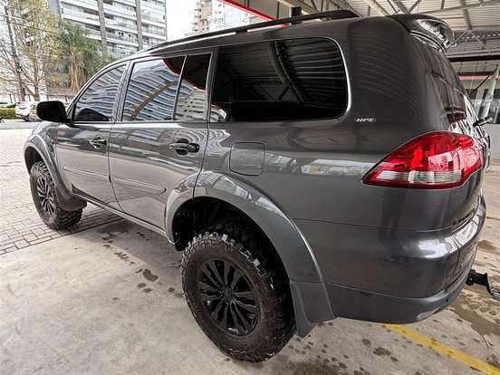 MITSUBISHI-PAJERO DAKAR-3.5 HPE 7 LUGARES 4X4 V6 24V FLEX 4P AUTOMÁTICO MITSUBISHI-PAJERO DAKAR-2014