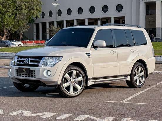 MITSUBISHI-PAJERO FULL-3.2 HPE 4X4 16V TURBO INTERCOOLER DIESEL 4P AUTOMÁTICO MITSUBISHI-PAJERO FULL-2013