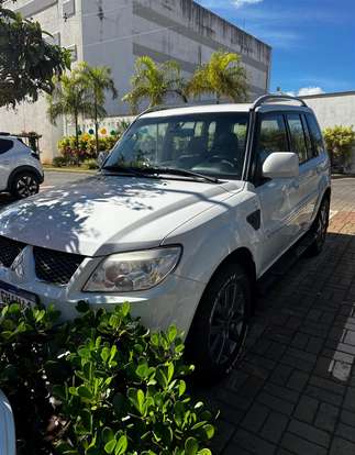 MITSUBISHI-PAJERO TR4-2013