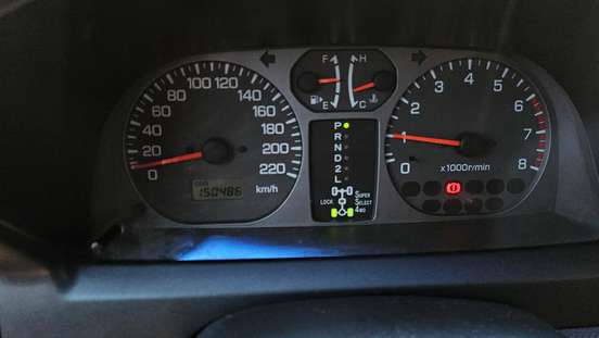 MITSUBISHI-PAJERO TR4-2006