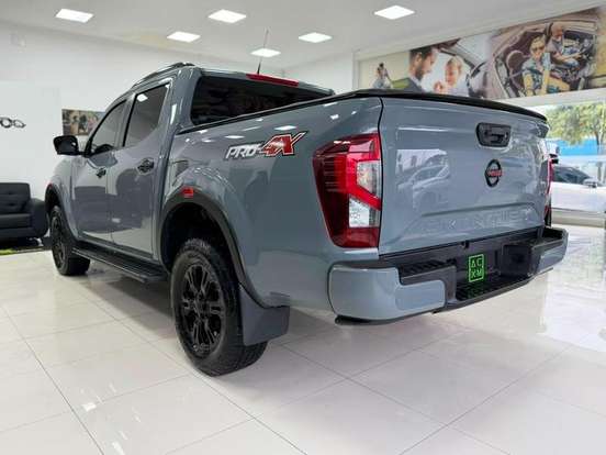 NISSAN-FRONTIER-2.3 16V TURBO DIESEL PRO4X CD 4X4 AUTOMÁTICO NISSAN-FRONTIER-2023