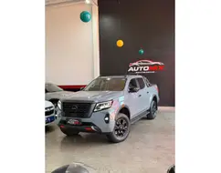 NISSAN FRONTIER 2.3 16V TURBO DIESEL PRO4X CD 4X4 AUTOMÁTICO NISSAN FRONTIER 2.3 16V TURBO DIESEL PRO4X CD 4X4 AUTOMÁTICO