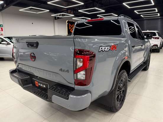 NISSAN-FRONTIER-2023
