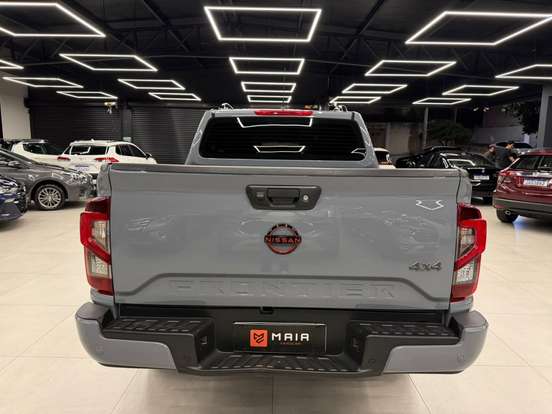 NISSAN-FRONTIER-2023