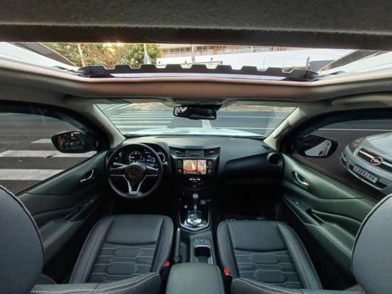 NISSAN-FRONTIER-2025
