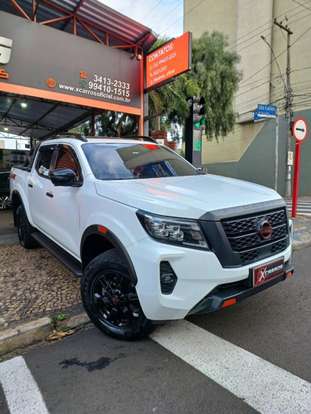NISSAN-FRONTIER-2025
