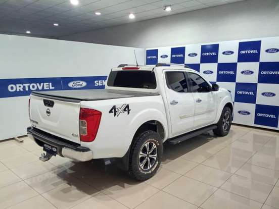 NISSAN-FRONTIER-2.3 16V TURBO DIESEL SE CD 4X4 AUTOMÁTICO NISSAN-FRONTIER-2017