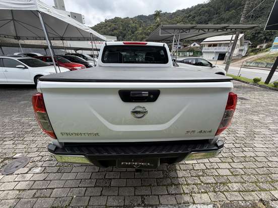 NISSAN-FRONTIER-2.3 16V TURBO DIESEL SE CD 4X4 AUTOMÁTICO NISSAN-FRONTIER-2017