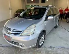 NISSAN GRAND LIVINA 1.8 SL 16V FLEX 4P AUTOMÁTICO NISSAN GRAND LIVINA 1.8 SL 16V FLEX 4P AUTOMÁTICO