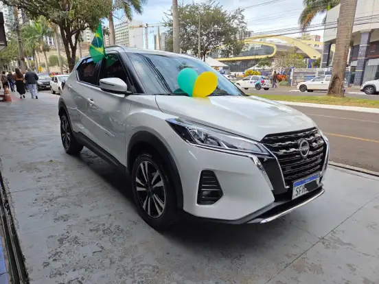 NISSAN-KICKS-2024