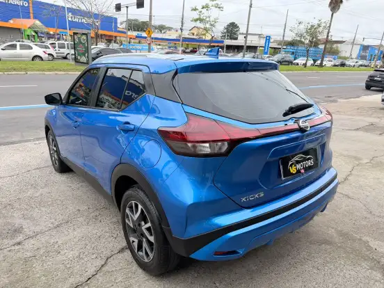 NISSAN-KICKS-2022