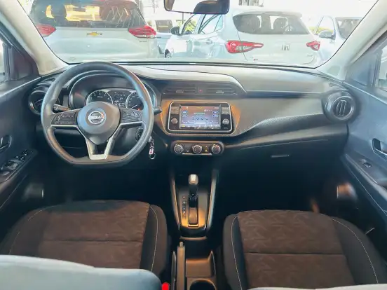 NISSAN-KICKS-2023