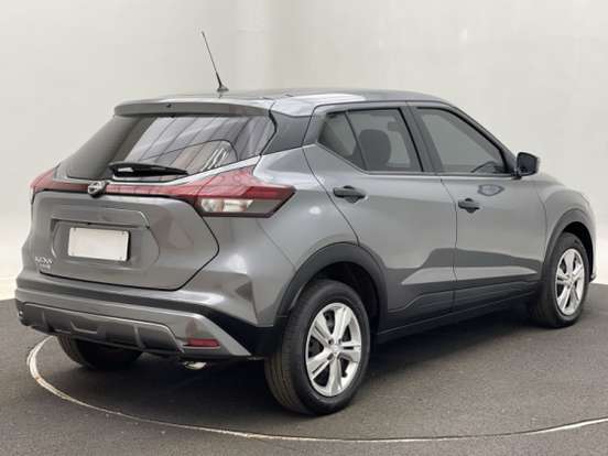 NISSAN-KICKS-2024