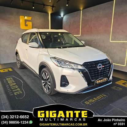 NISSAN-KICKS-2022