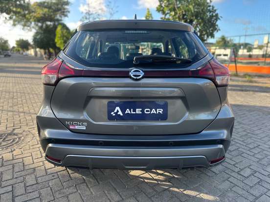 NISSAN-KICKS-2021