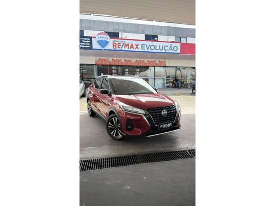 NISSAN-KICKS-2023