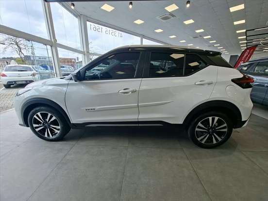 NISSAN-KICKS-2023