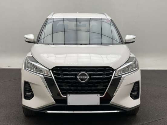 NISSAN-KICKS-2023
