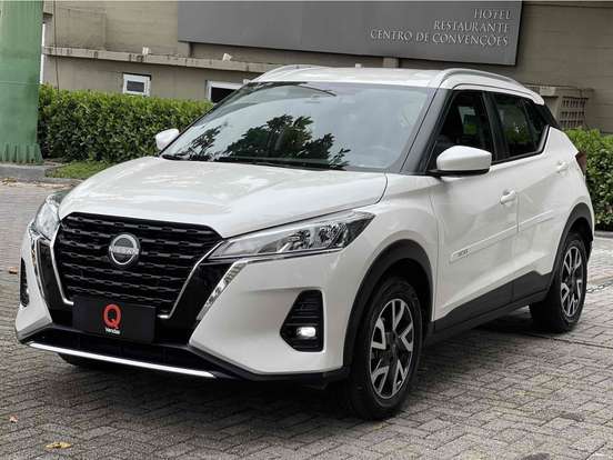 NISSAN-KICKS-2023