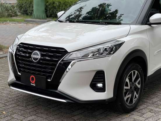 NISSAN-KICKS-2023