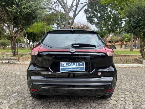 NISSAN-KICKS-2024