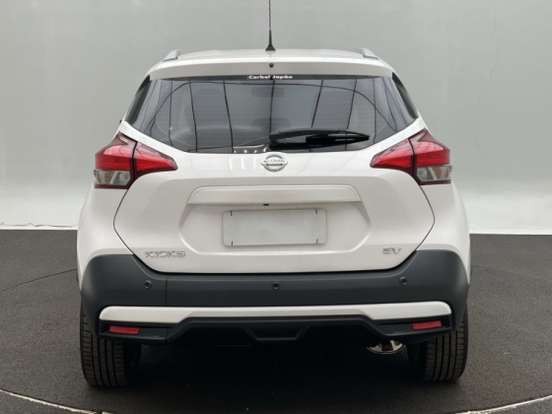NISSAN-KICKS-2020