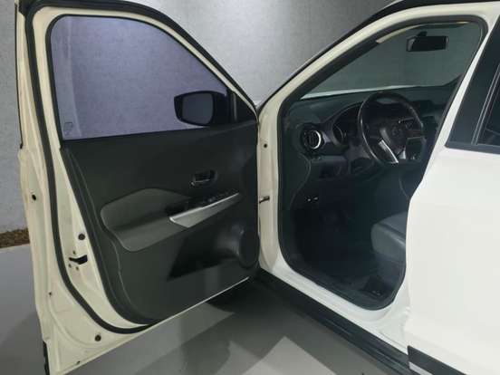 NISSAN-KICKS-1.6 16V FLEXSTART SV 4P XTRONIC NISSAN-KICKS-2019