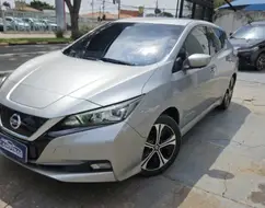 NISSAN LEAF B12P 40 ELÉTRICO NISSAN LEAF B12P 40 ELÉTRICO