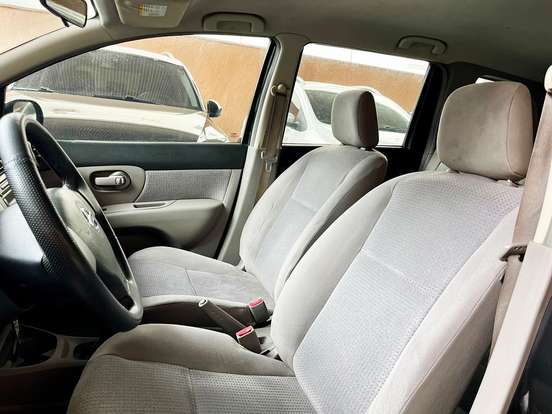 NISSAN-LIVINA-1.6 SL 16V FLEX 4P MANUAL NISSAN-LIVINA-2009