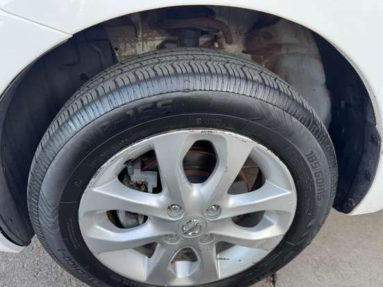 NISSAN-MARCH-1.6 SV 16V FLEX 4P XTRONIC NISSAN-MARCH-2016