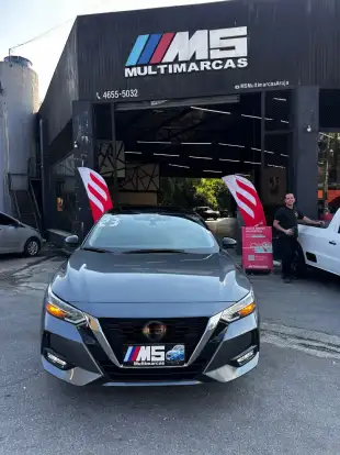 NISSAN-SENTRA-2023