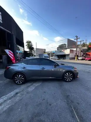NISSAN-SENTRA-2023
