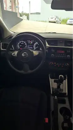 NISSAN-SENTRA-2017