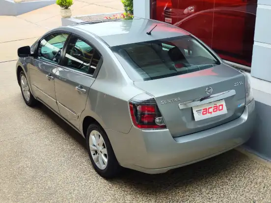 NISSAN-SENTRA-2012