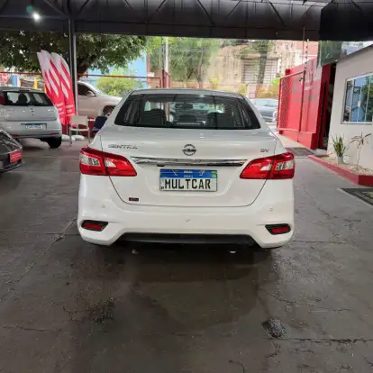 NISSAN-SENTRA-2018